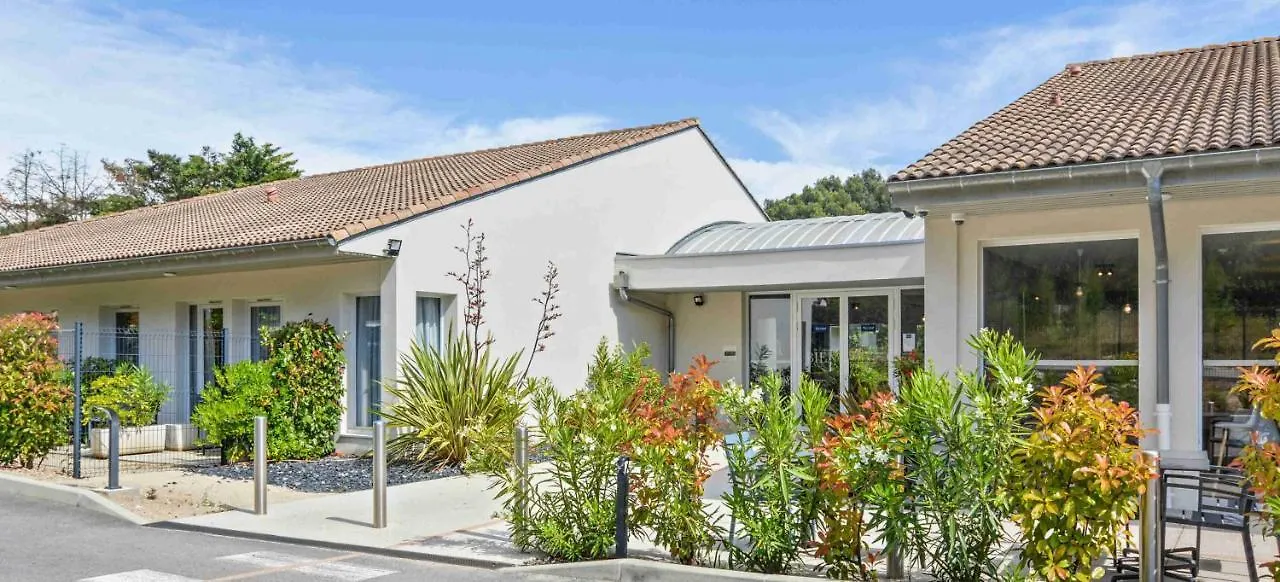 Kyriad Residence Cabries - Plan De Campagne 3*,  Frankrig