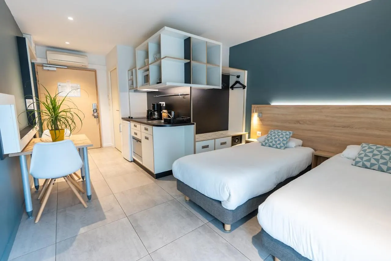 Kyriad Residence Cabries - Plan De Campagne 3*,