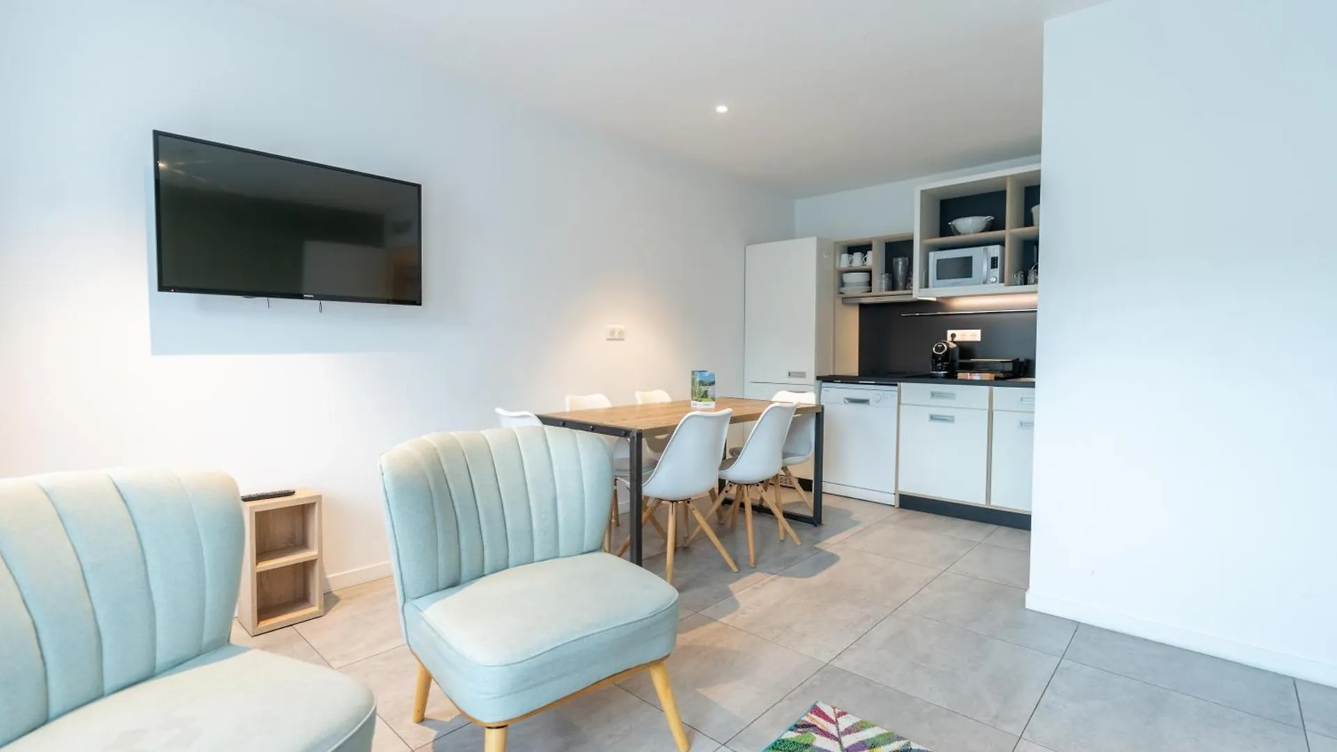 Kyriad Residence Cabries - Plan De Campagne Francja