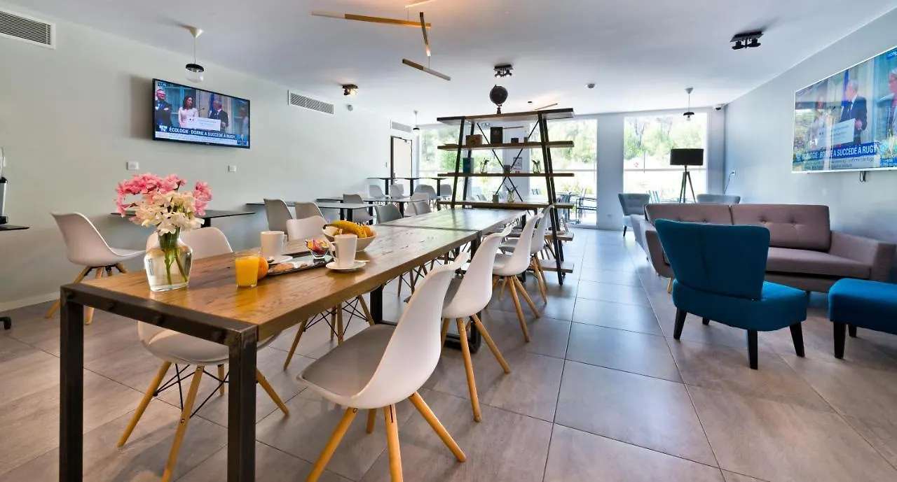 Kyriad Residence Cabries - Plan De Campagne